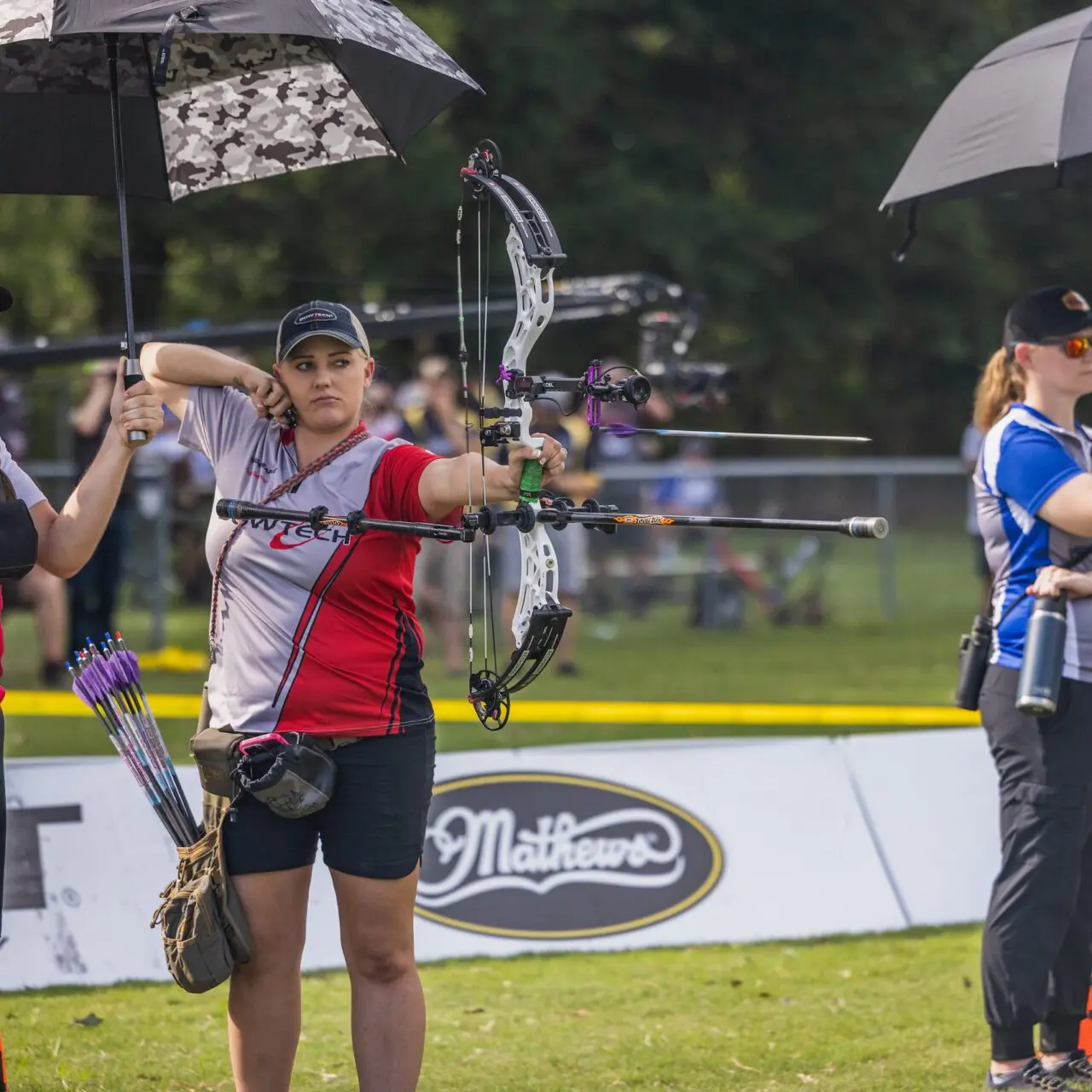 Paige shooting the Pressure Point Shootdown